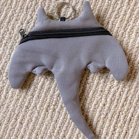 Unique hand made ray fish key chain coin purses - Picture 6 of 7